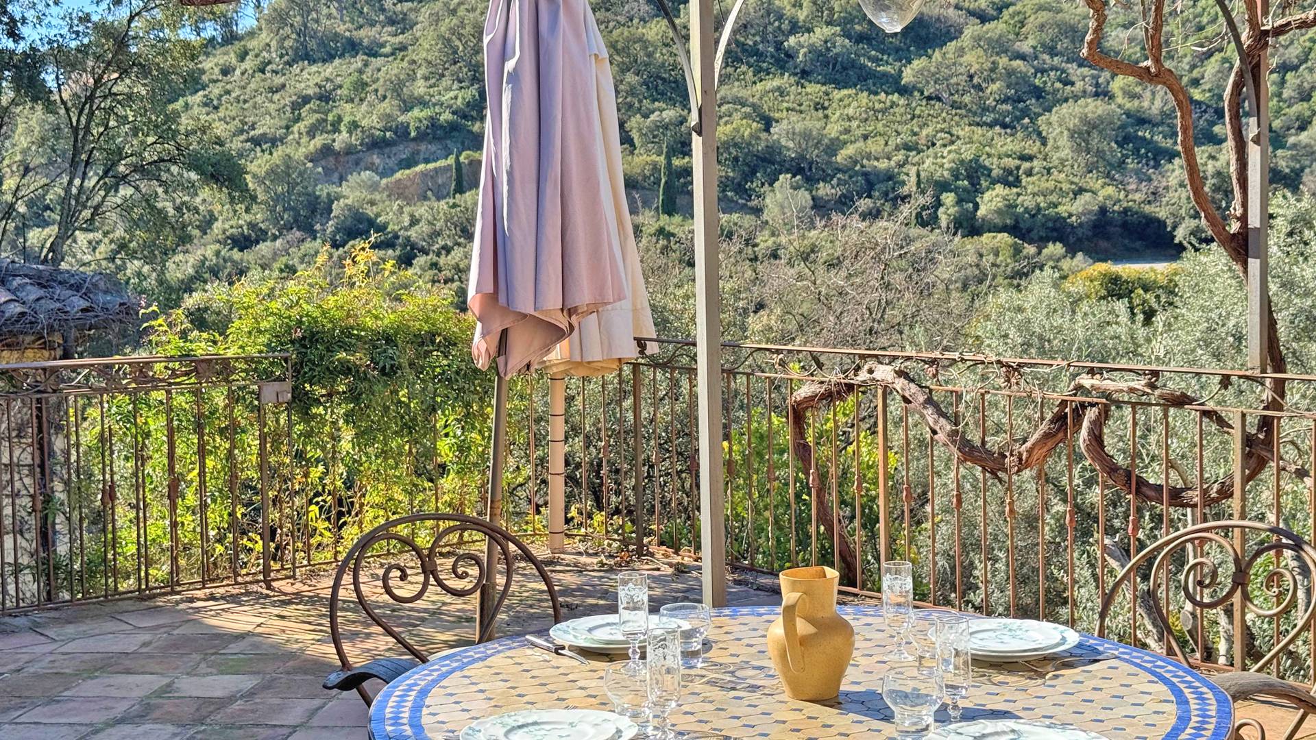 La Haute Bagarede ( )